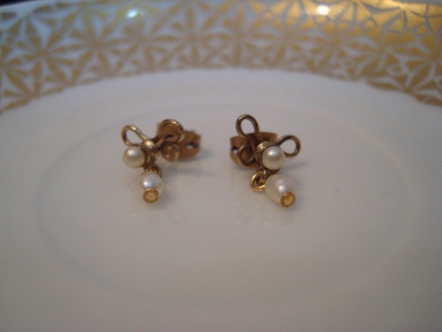 Eric et Lydie Arabesk Pierced Earrings ABO2 (gold)